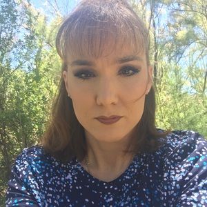 Meet your Posher, Traci